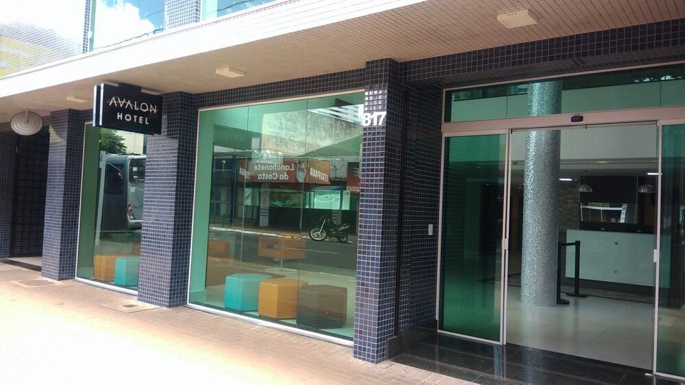 Hotel Avalon Maringa Economico Buitenkant foto