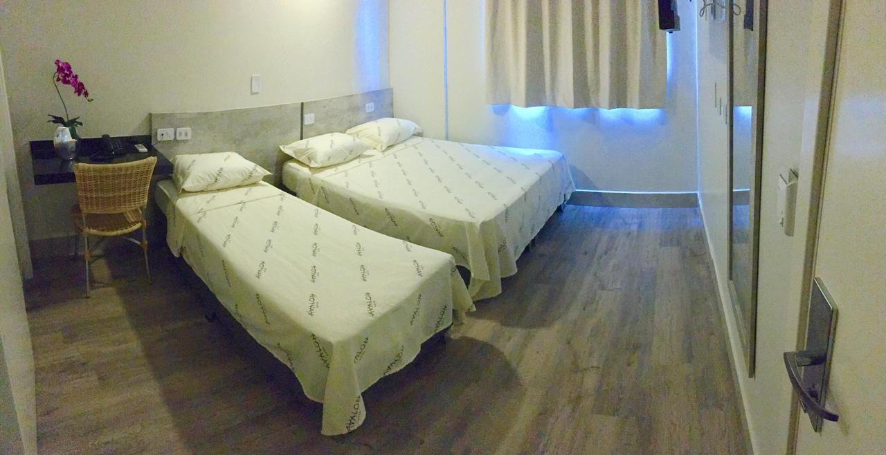 Hotel Avalon Maringa Economico Buitenkant foto