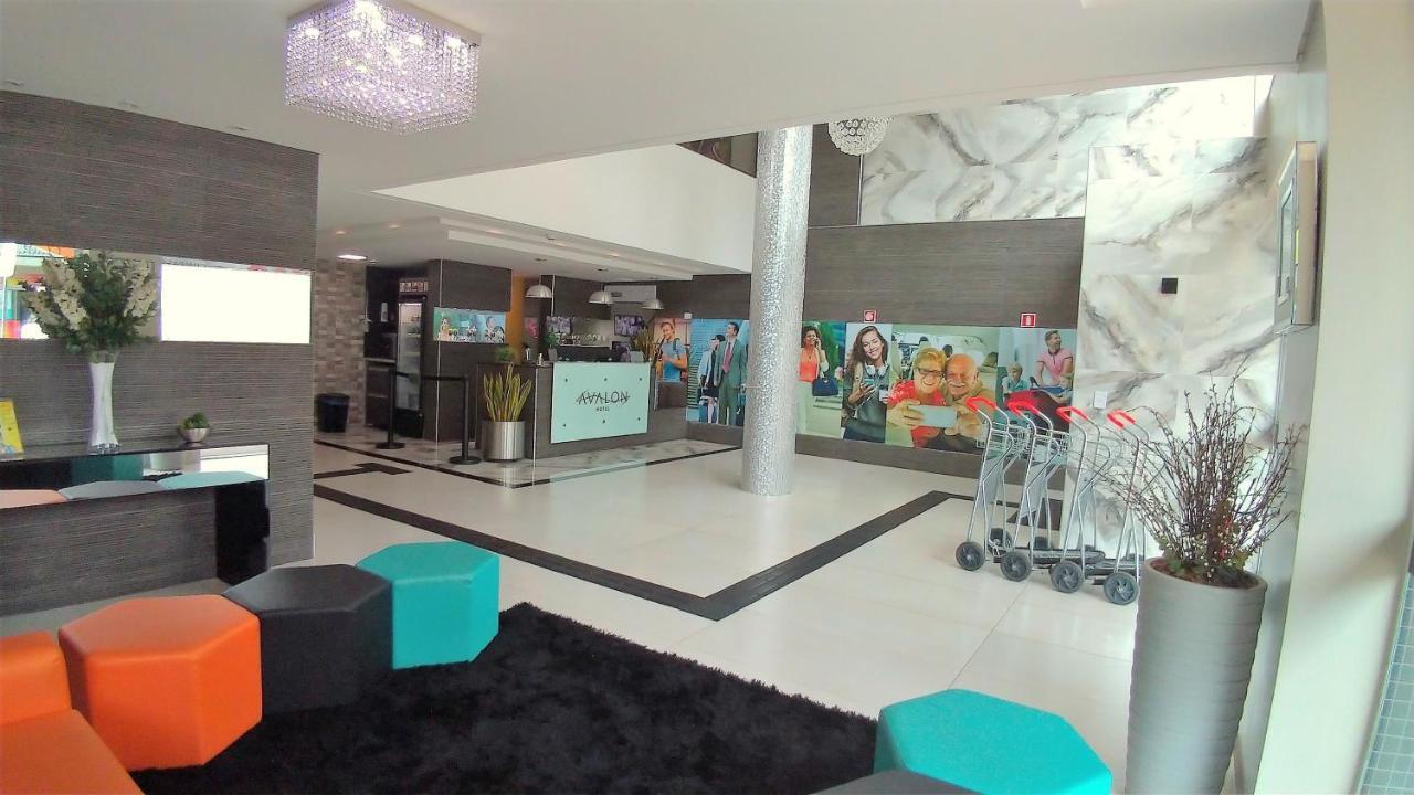 Hotel Avalon Maringa Economico Buitenkant foto